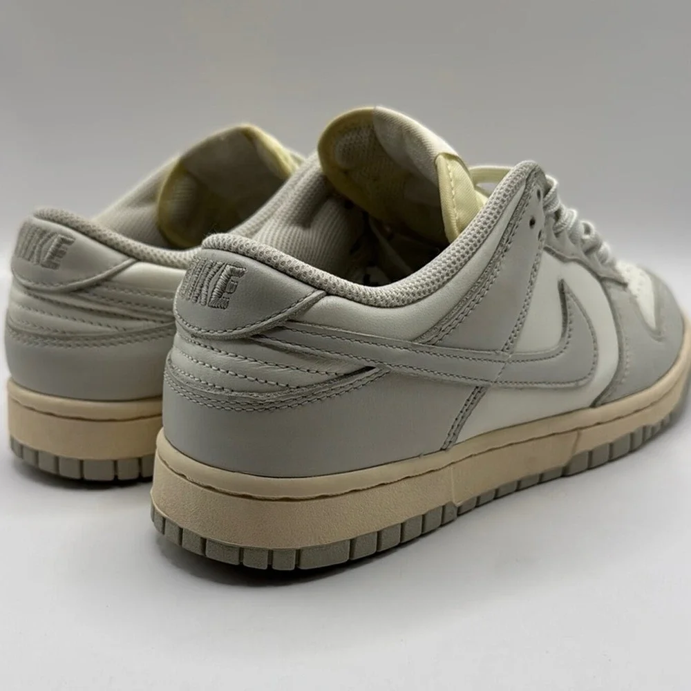 Nike Dunk Low Sail Light Bone Sneakers Shoes DD1503-107 Rare OG Women's‎ Size 9